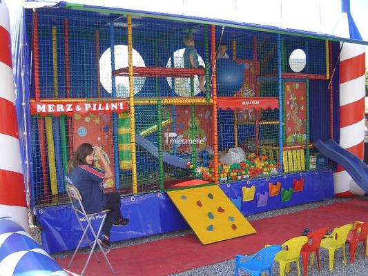 Spielmobil mieten & vermieten - Kiddy-Fun das Circus-Spielmobil in Düsseldorf
