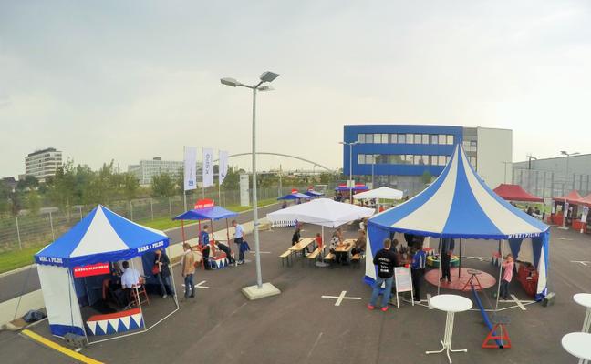 Trampoline mieten & vermieten - Jahrmarkt-Kirmes-Weihnachtsmarkt für Betriebsfest/Show/Messe in Düsseldorf