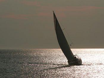 Segelyacht mieten & vermieten - Yachtcharter & Mitsegeln / Kojencharter weltweit - www.syg.de in Berlin