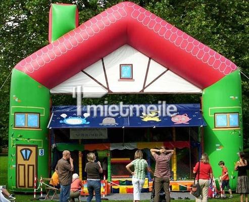 Spielmobil mieten & vermieten - Mobiles Spiel- & Spaßhaus in Bielefeld