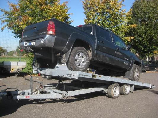 Autoanhänger mieten & vermieten - Maschinentransporter 4,5m 3,5t ankippbar in Grevenbroich