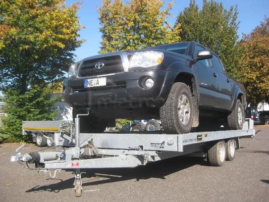 Autoanhänger mieten & vermieten - Maschinentransporter 4,5m 3,5t ankippbar in Grevenbroich