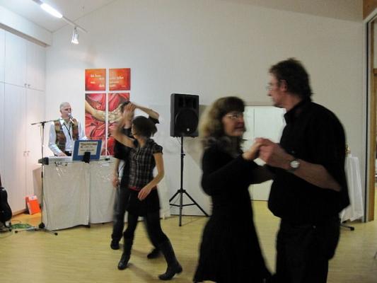 Alleinunterhalter mieten & vermieten - Alleinunterhalter Musik in Weingarten (Württemberg)