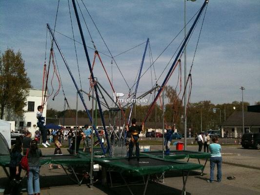 Bungee mieten & vermieten - 4 er Bungee Trampolin in Gelsenkirchen