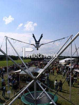 Bungee mieten & vermieten - 4 in 1 Bungee-Trampolin mieten in Schwerin