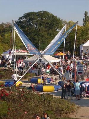 Bungee mieten & vermieten - 4 er Bungee Trampolin / Bungeetrampolin in Mittenwalde
