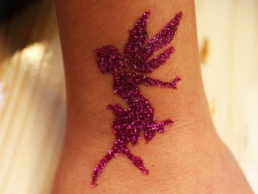 Kinderschminken mieten & vermieten - Kunst- & Kinderschminken inkl. Glitzertattoos in Köditz