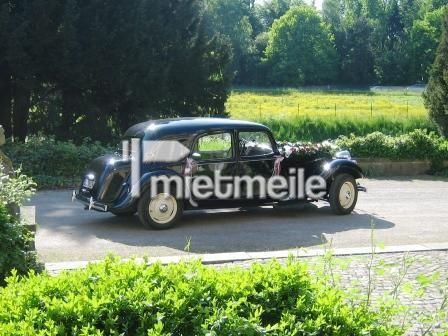 Hochzeitsauto mieten & vermieten - Hochzeitsauto - Brautauto - Hochzeitsoldtimer - - Oldtimer Citroen 11 CV in Wermelskirchen