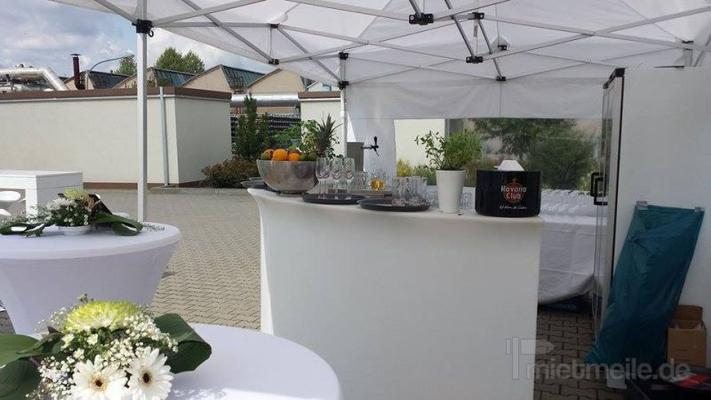 Loungemöbel mieten & vermieten - Loungesofa & Sitzwürfel aus weißem Leder in Leinefelde
