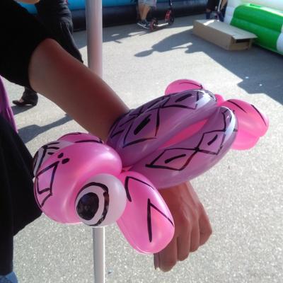 Kinderschminken mieten & vermieten - Minni Mouse, Tattoo Schminken, Luftballon Figuren, Clown, Hüpfburg, Torwand, Spieleshow, Kinderparty, Kinderdisco, Glücksrad, Moderation, Ballontiere, PA, Tattoo Glitzer Schminken in Herbertingen