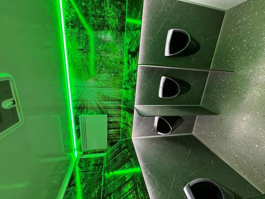 Toilettenwagen mieten & vermieten - Toilettenwagen groß "Große Waschbären Oase" in Heek