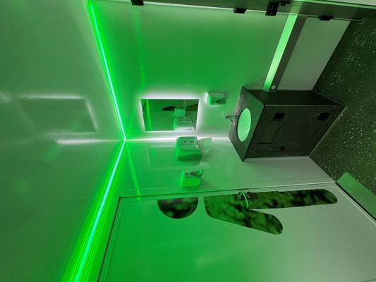 Toilettenwagen mieten & vermieten - Toilettenwagen groß "Große Waschbären Oase" in Heek