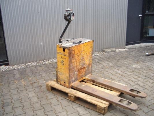 Hubwagen mieten & vermieten - Steinbock Boss WT16 in Karlsfeld