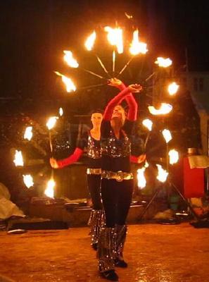 Feuershow mieten & vermieten - Art of Light in Itzehoe