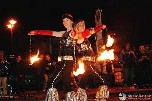 Feuershow mieten & vermieten - Art of Light in Itzehoe