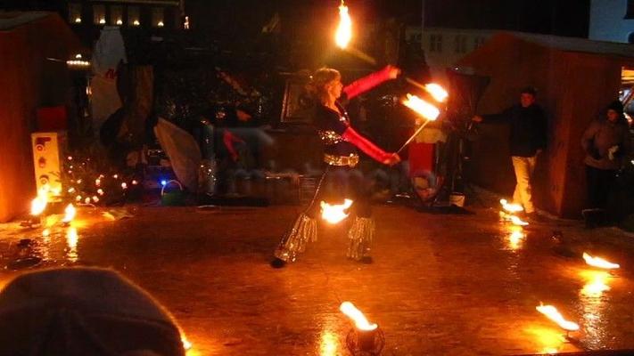 Feuershow mieten & vermieten - Art of Light in Itzehoe