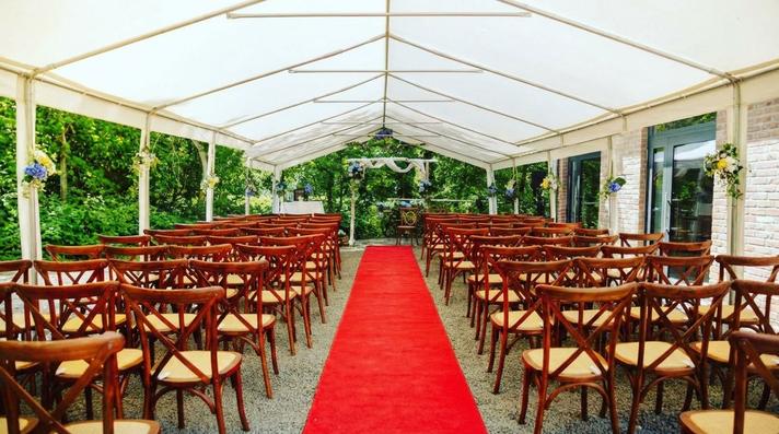 Teppiche mieten & vermieten - Roter Teppich mieten (1x10m) – VIP-Teppich für Events & Empfänge inkl. Reinigung in Wuppertal