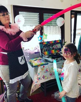 Kinderschminken mieten & vermieten - Kinderschminken, Tattoos, Ballons u Animation zu Fest und Feier in Nisterau