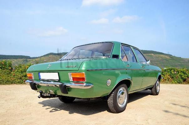 Hochzeitsauto mieten & vermieten - Opel Ascona A 12S Baujahr 1973, inkl. Chauffeur in Schweich