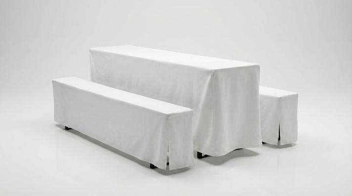 Bierzeltgarnitur mieten & vermieten - Bierzeltgarnitur mit Hussen mieten – Vom Biertisch zur Gala-Tafel: Eleganz pur für Ihr Event! in Wuppertal