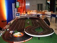 Funcars mieten & vermieten - Carrerabahn, Rennbahnverleih in Göppingen