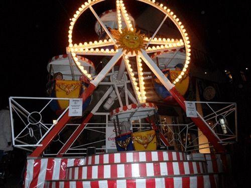 Großspielgeräte mieten & vermieten - Riesenrad, Schiffschaukel verleih, vermietung in Göppingen