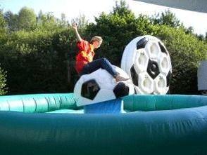 Bullriding mieten & vermieten - Bullenreiten Fußballrodeo verleih, vermietung in Göppingen