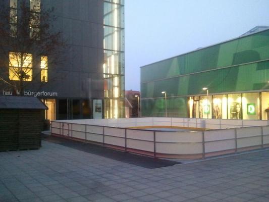 Großspielgeräte mieten & vermieten - Eislaufbahn, Schlittschuhbahn verleih, vermietung in Göppingen
