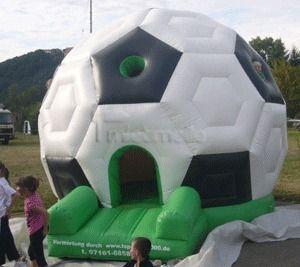 Hüpfburg mieten & vermieten - Hüpfburg Fußball mieten, leihen in Göppingen