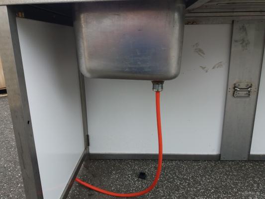 Tresen mieten & vermieten - Biertresen, Schanktresen mit Spülbecken in Hamburg