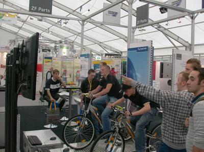 Simulatoren mieten & vermieten - Mountainbike Simulator 1 Rad oder auch 2 Räder in Sinsheim
