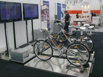 Simulatoren mieten & vermieten - Mountainbike Simulator 1 Rad oder auch 2 Räder in Sinsheim