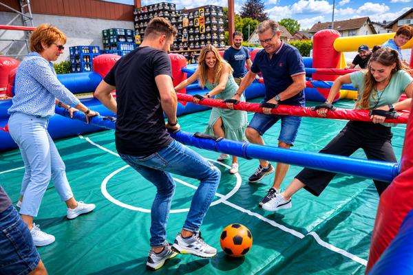 Menschenkicker mieten & vermieten - Menschenkicker / Humankicker / Menschlicher Tischfußball XXL mieten in Bramsche