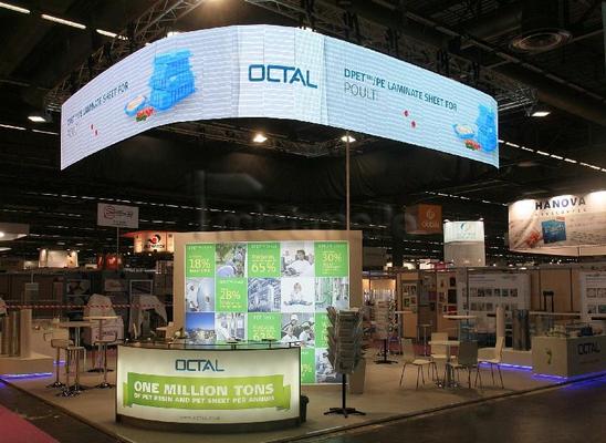 Spezialeffekte mieten & vermieten - LED Tiles 5mm LED Wand mieten kreative Displays in Dresden