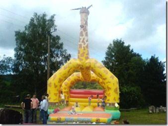 Hüpfburg mieten & vermieten - Hüpfburg 6x7 Meter, Giraffe Inkl. MWSt. in Sinsheim