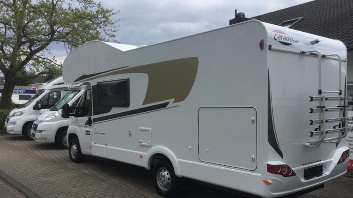 Wohnmobile mieten & vermieten - Wohnmobilvermietung Alkoven A 464 in Bad Schönborn