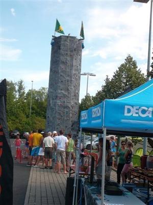Kletterwand mieten & vermieten - 10 Meter Klettermassiv in Ense