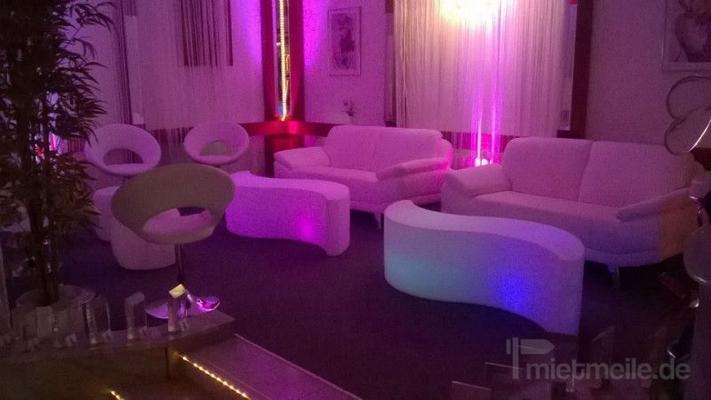 Loungemöbel mieten & vermieten - Lounge Tisch beleuchtet in Leinefelde