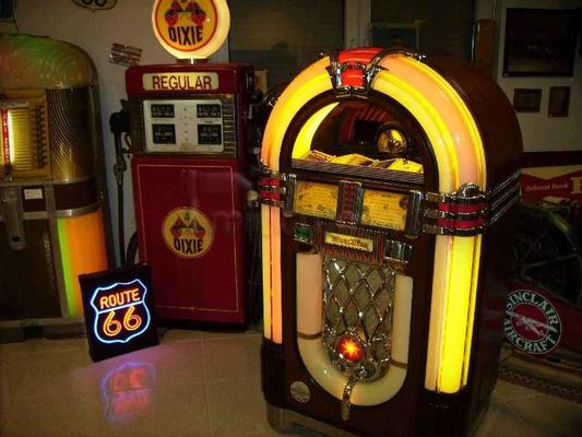 Musikanlage mieten & vermieten - CD-Jukebox Wurlitzer OneMoreTime mieten, Frankfurt,Mainz,Wiesbaden, Darmstadt in Ginsheim-Gustavsburg