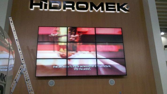 LCD Monitore mieten & vermieten - Medienwand System 3 x 3 46" Bildschirme mieten in Dresden