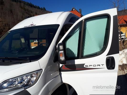 Wohnmobile mieten & vermieten - Livingston mit Längsbetten in Todtnau