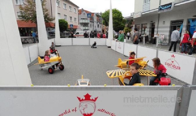 Funcars mieten & vermieten - Kart, Tretcars, Tretautos, Kinderflugzeuge Kinderbaustelle Parcours verleih, mieten in Göppingen