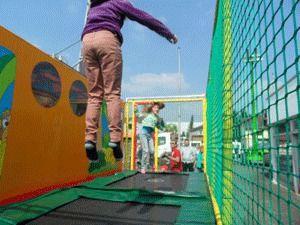 Spielmobil mieten & vermieten - Bungy, Bungee trampolin mieten Stuttgart in Göppingen