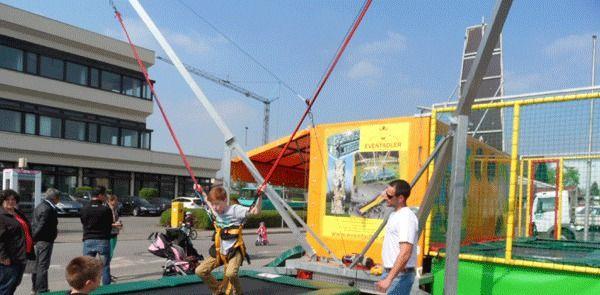 Spielmobil mieten & vermieten - Bungy, Bungee trampolin mieten Stuttgart in Göppingen