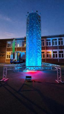 Kletterwand mieten & vermieten - Drei-Wege-Kletterberg - THE ROCK - CO 2 neutral - green event modul in Bramsche