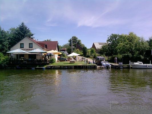 Motoryacht mieten & vermieten - Urlaub auf dem Wasser - auch führerscheinfrei! in Fürstenberg/Havel
