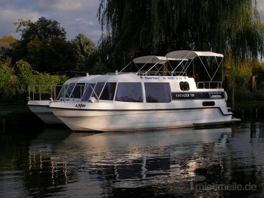 Motoryacht mieten & vermieten - Urlaub auf dem Wasser - auch führerscheinfrei! in Fürstenberg/Havel