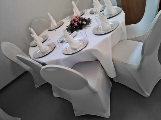 Teller & Tassen mieten & vermieten - Platzteller mieten – Gold & Silber – Dekorativer Unterteller (Kunststoff) in Wuppertal