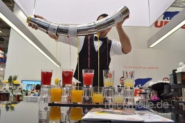 Mobile Bar mieten & vermieten - Cocktailcatering & Showbarkeeper in Mannheim