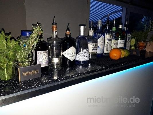 Mobile Bar mieten & vermieten - Cocktailcatering & Showbarkeeper in Mannheim
